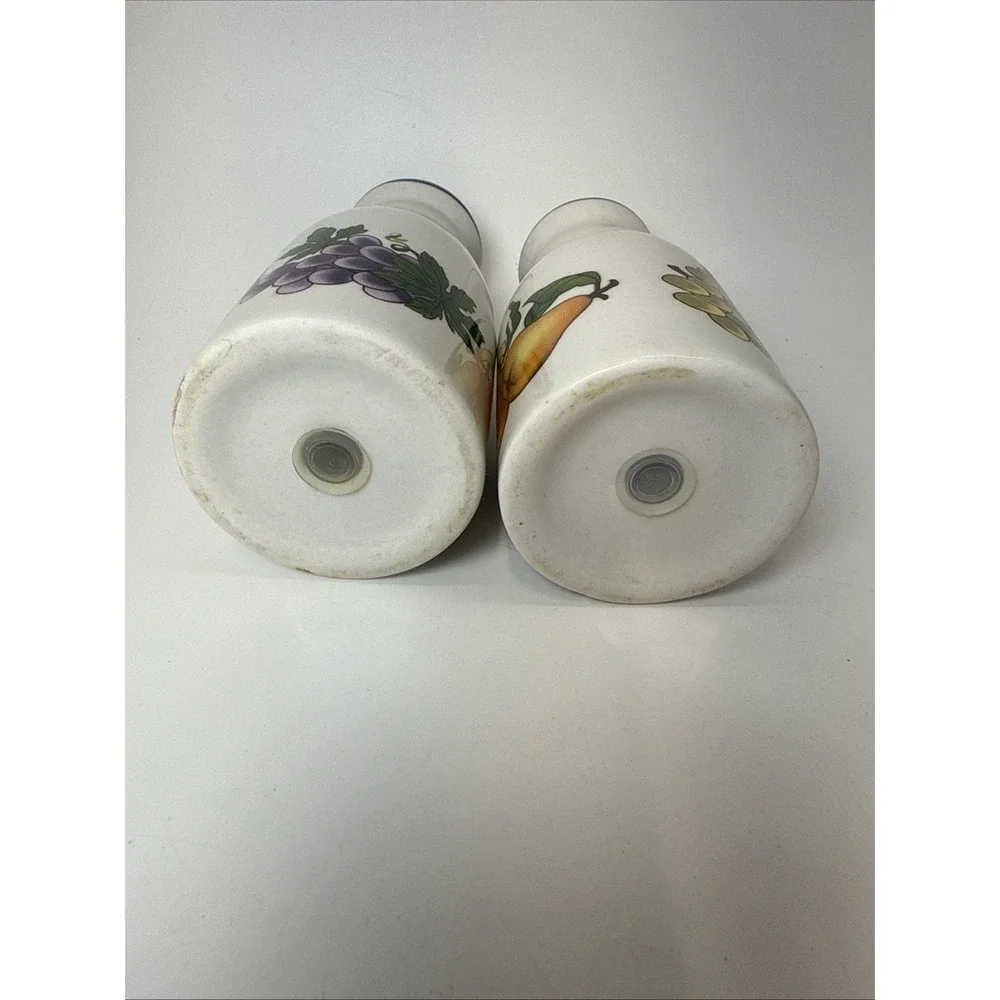 Tabletops Unlimited Stoneware Essence Salt &‎ Pepper Shakers Fruit Design